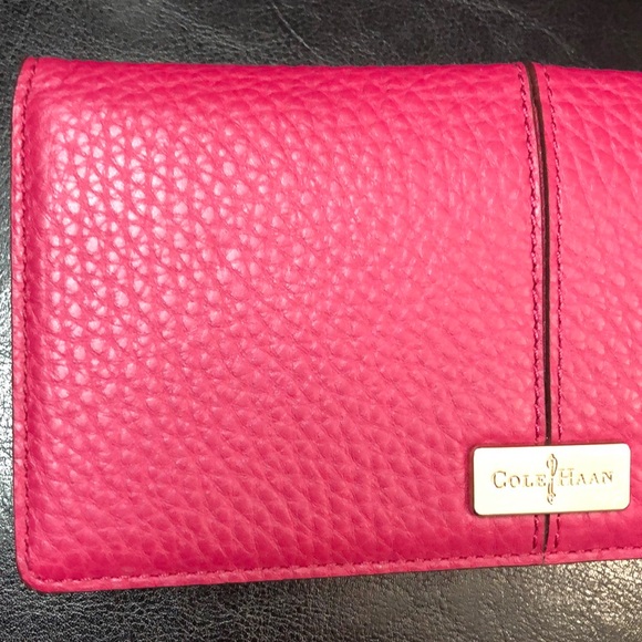 🆕 Cole Haan Leather Slim Wallet - Picture 3 of 8